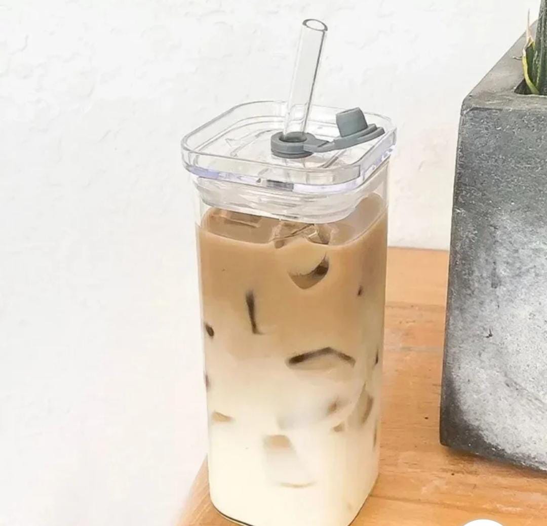 "Square Glass Cup With Bamboo Lid and Straw"